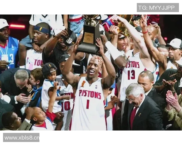 比卢普斯回顾28年NBA生涯希望球迷给予更多理解与耐心 比卢普斯回顾28年NBA生涯希望球迷给予更多理解与耐心