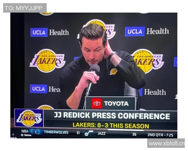 雷迪克分析太阳防守策略与马威篮下威慑导致球队频繁失误 雷迪克分析太阳防守策略与马威篮下威慑导致球队频繁失误