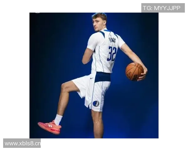 帕金斯称弗拉格具备白人勒布朗詹姆斯的天赋潜力与全面能力 帕金斯称弗拉格具备白人勒布朗詹姆斯的天赋潜力与全面能力