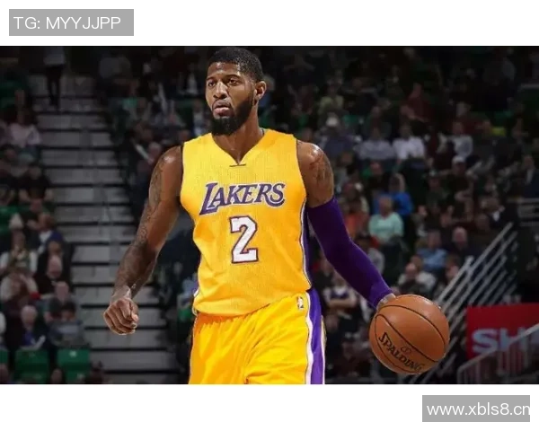 小乔丹内线强势补篮得手并成功加罚展现绝佳状态